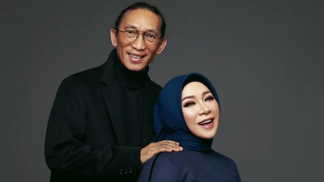Melly Goeslaw dan Anto Hoed