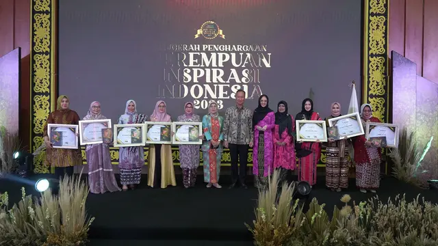 Menteri Perindustrian Agus Gumiwang Kartasasmita membuka pameran produk unggulan Ipemi di Gedung Kemenperin