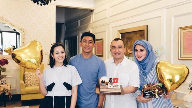 [Bintang] Chelsea Islan - Dhafa Wardhana