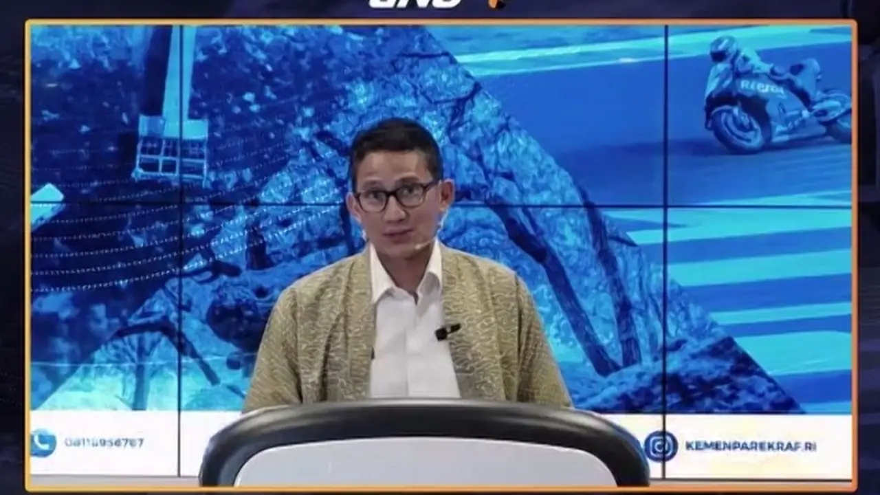 Menparekraf) Sandiaga Uno dalam The Weekly Brief with Sandi Uno, Senin, 11 Desember 2023