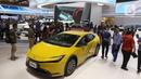 Ketiga mobil tersebut adalah New Alphard Hybrid, Corolla Cross dengan teknologi HEV Flexy Fuel, dan Corolla Cross H2 Concept. (Liputan6.com/Angga Yuniar)