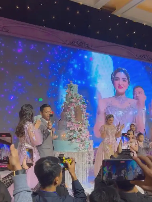 7 Potret Ulang Tahun Ashanty ke 40 yang Mewah, Bak Negeri Dongeng