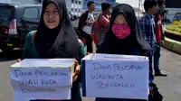 Kejar Wali Kota, Mahasiswa Bengkulu Galang Dana Masyarakat 