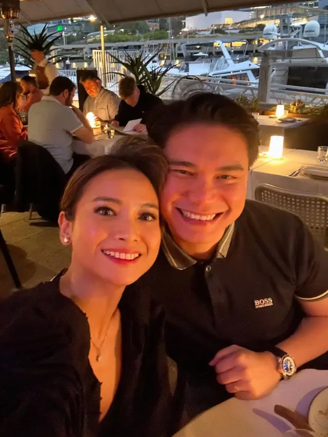 Tinggal Kenangan Begini Gaya Acha Septriasa Bersama Vicky Kharisma. [@septriasaacha]