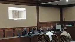 Eks Pejabat Bea Cukai Beri Pensiunan Jam Puluhan Juta Rupiah