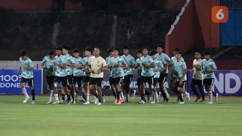 Official Training Timnas Indonesia U-16 Jelang Laga Semifinal Piala AFF U-16 2024 Kontra Australia
