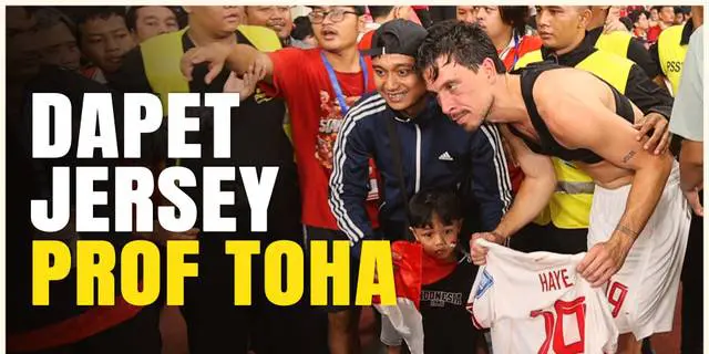 VIDEO: Momen Langka di Laga Timnas Indonesia Vs Austarlia, Suporter Ini Dapat Jersey Thom Haye