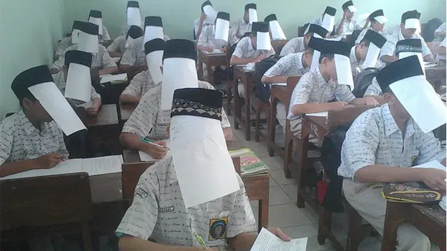 Sekolah di Kudus Buat Peraturan Unik Agar Siswanya Tak Mencontek