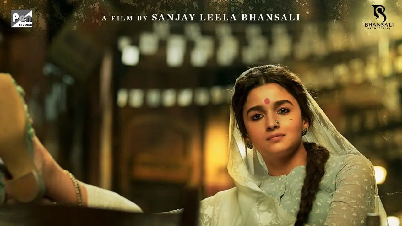 Gangubai Kathiawadi. (Pen Marudhar Entertainment via Soompi)