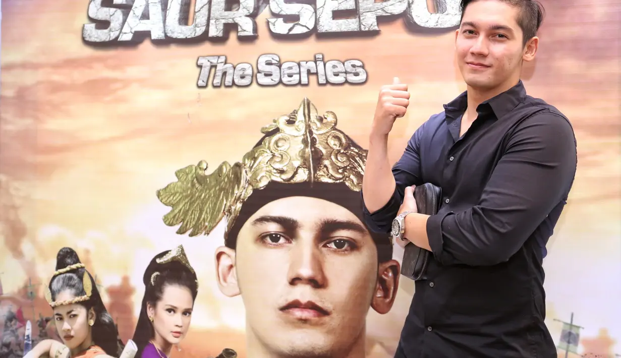 Samuel mengatakan, selama syuting ia dan pemeran lainnya menjaga dialek tersebut. Tujuannya, agar tak berbeda jauh dengan hal sebelumnya. (Adrian Putra/Bintang.com)