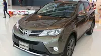 PT Toyota-Astra Motor (TAM) menyatakan telah membuka buku pemesanan Toyota RAV4.