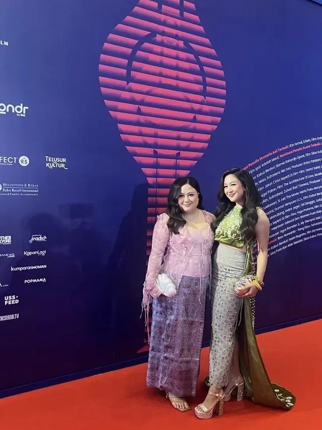 Sherina Munaf dan Sang Kakak, Virania Munaf hadir di FFI 2024. [@viramunaf]