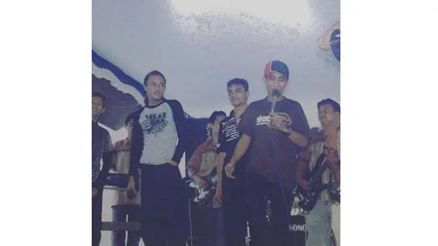 6 Foto Lawas Sule saat Awal Karier di Grup Lawak SOS, Curi Perhatian