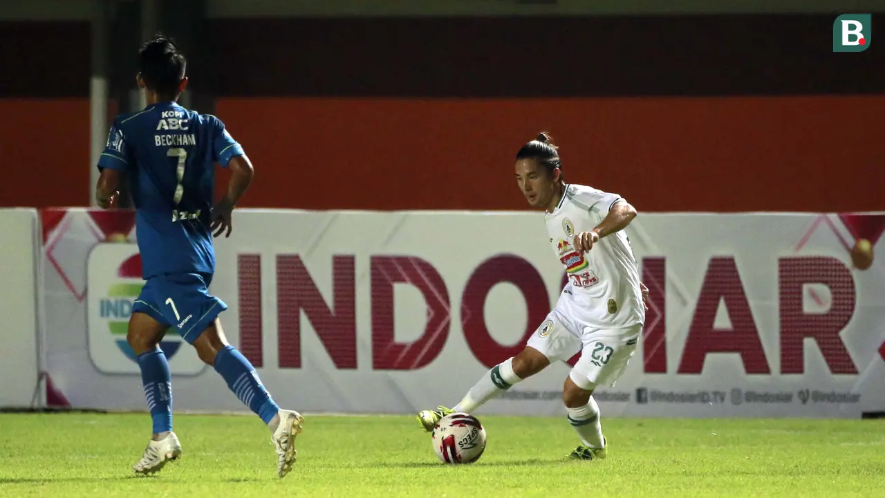 FOTO: Laga Spesial Kim Kurniawan saat Lawan Mantan Klubnya di Piala Menpora 2021