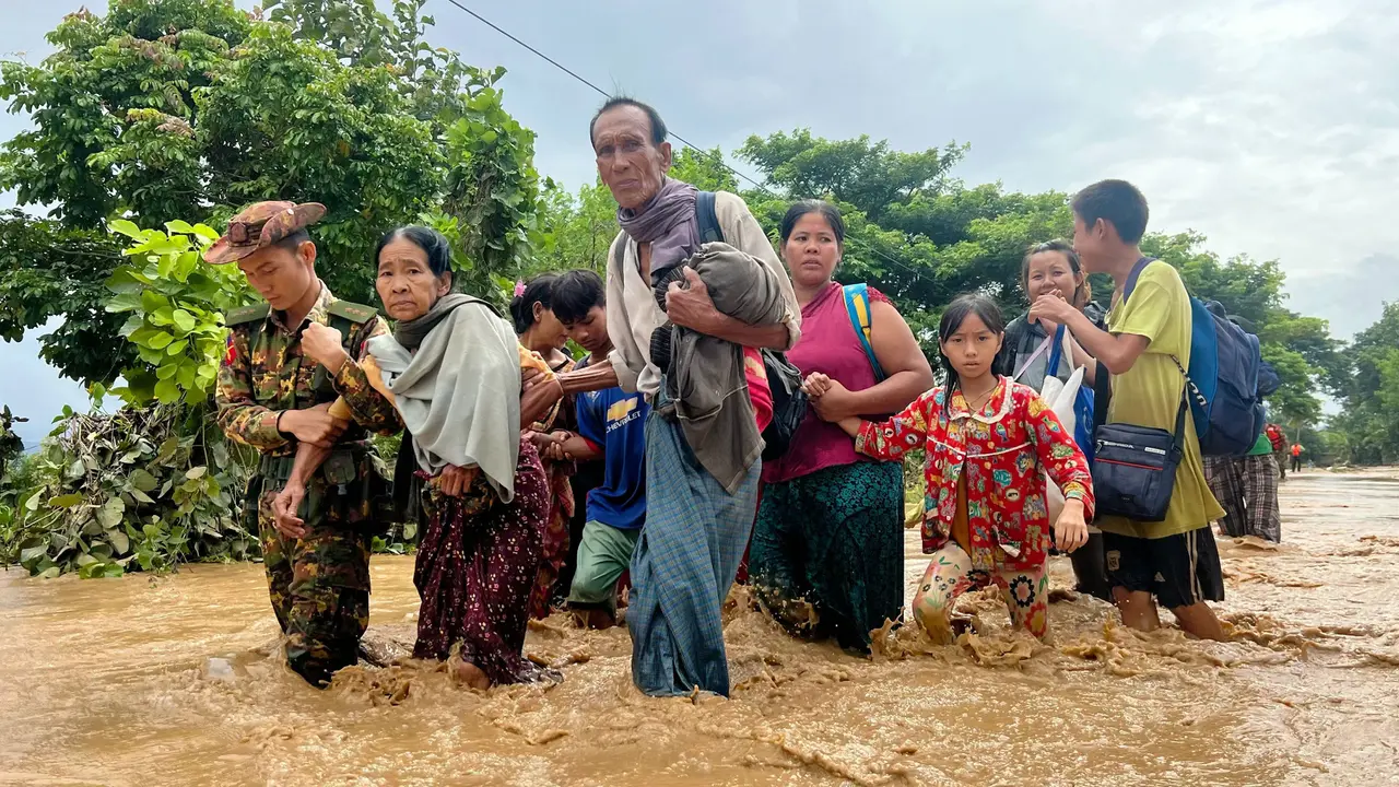 Topan Yagi Picu Banjir dan Tanah Longsor di Myanmar, Warga Diungsikan