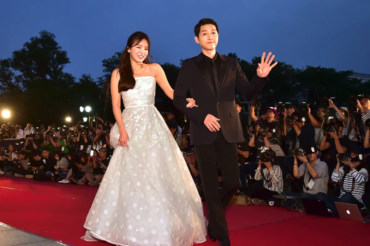 [Bintang] Cara Song Joong Ki dan Song Hye Kyo Menyelesaikan Pertengkaran