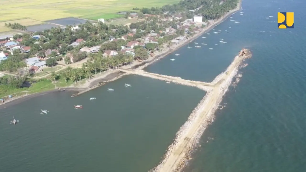 Kementerian PUPR akan segera membangun empat pengaman pantai di Sulawesi Tenggara hingga 2024,