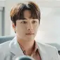 Min Woo Hyuk yang memerankan dokter tampan Roy Kim di Doctor Cha (Instagram/@jtbcdrama)