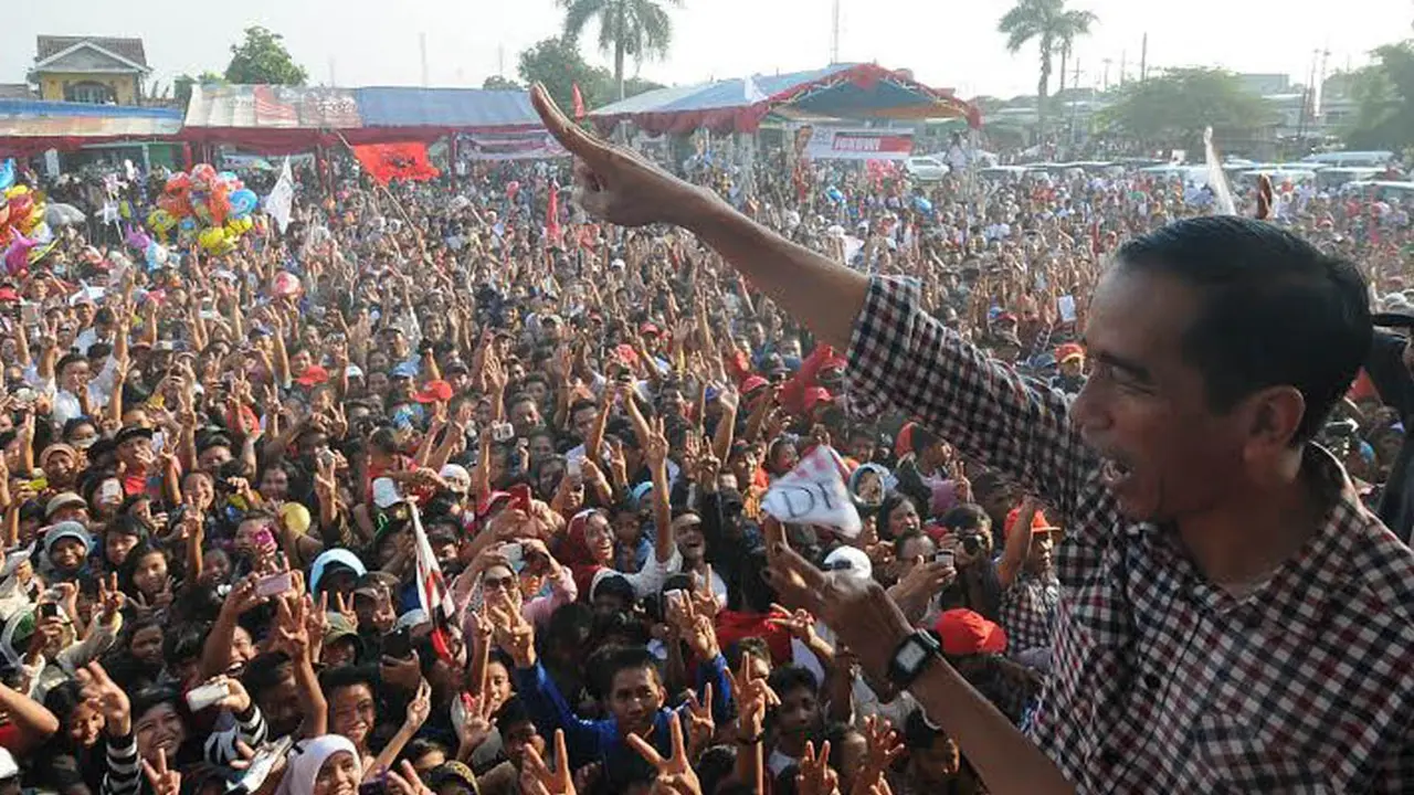 Jokowi di Antara Lautan Manusia di Bojong Gede