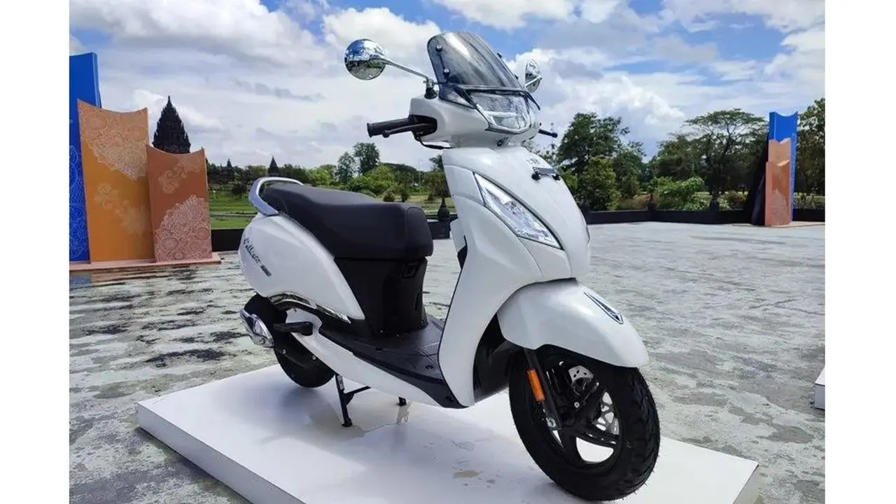 TVS Callisto 125