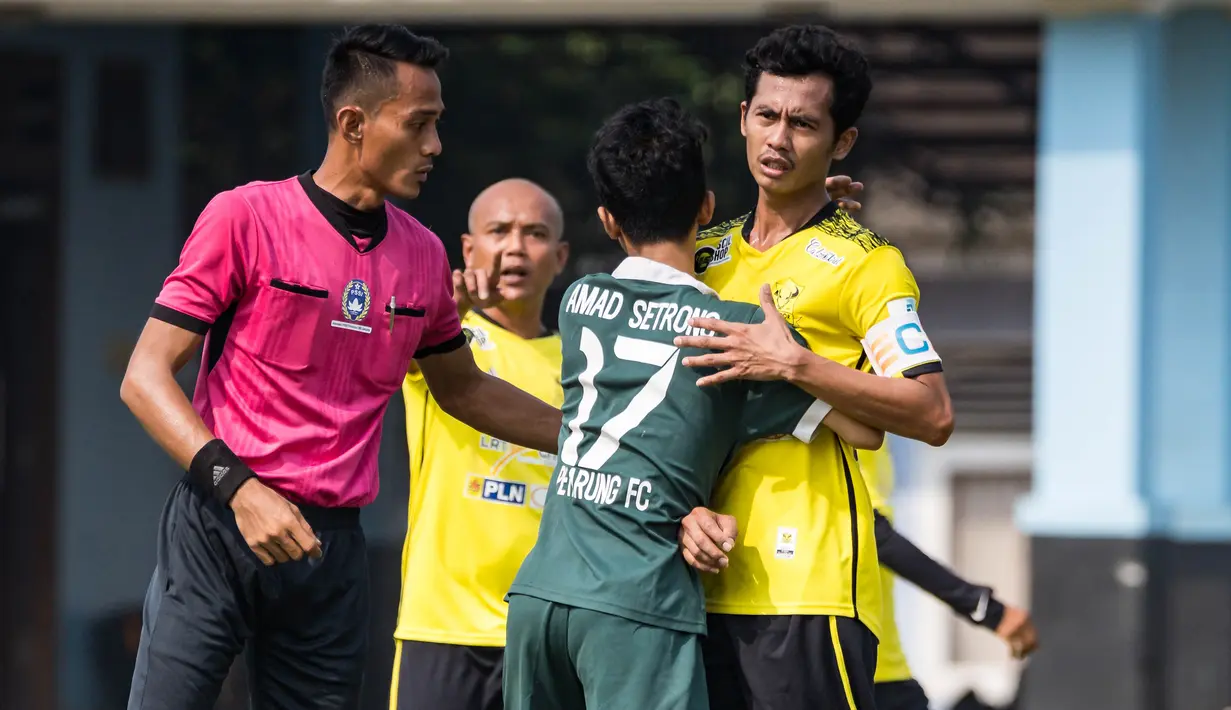 Pemain bersitegang saat babak perempat final laga Pertamax Liga Ayo 2019. (Dokumentasi)