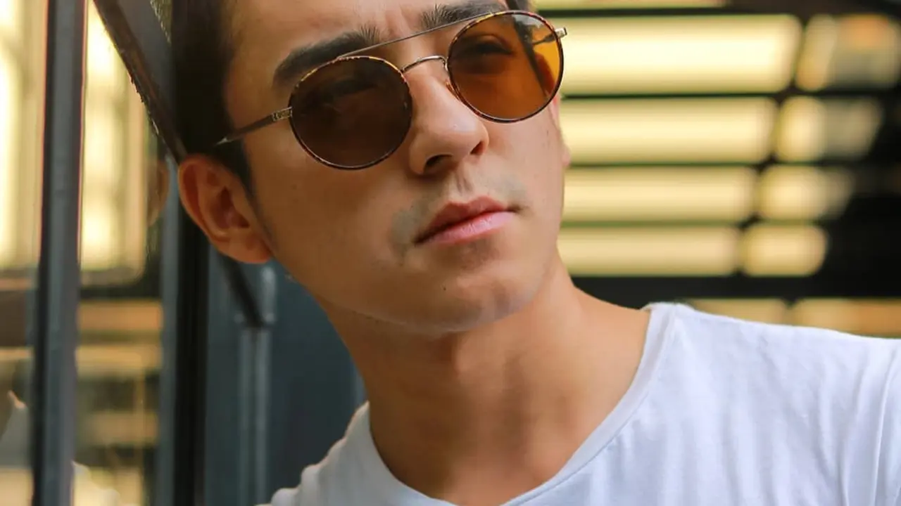 6 Potret Terbaru Aliff Alli, Pemeran Pandu di Film Heart 2 Heart