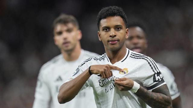 Selebrasi Rodrygo dalam laga Liga Champions antara Real Madrid vs Atletico Madrid, Rabu (5/3/2025). (c) AP Photo/Manu Fernandez