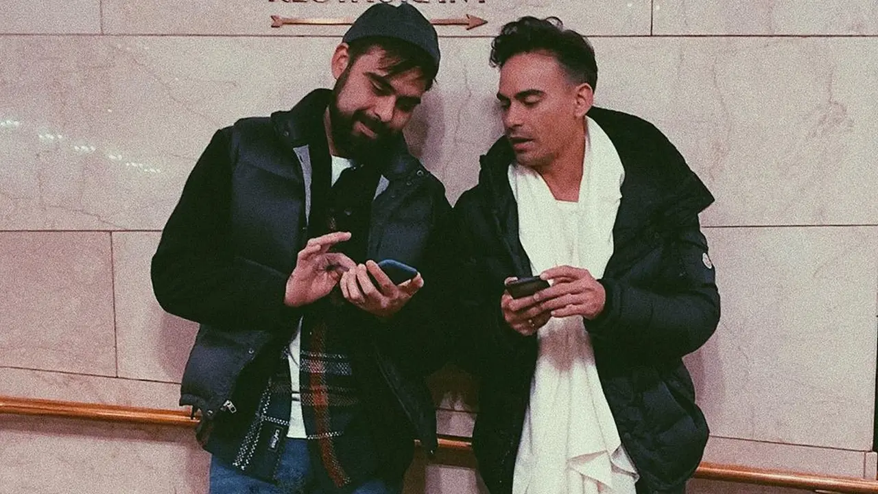 Adam Sinclair dan Ashraf Sinclair