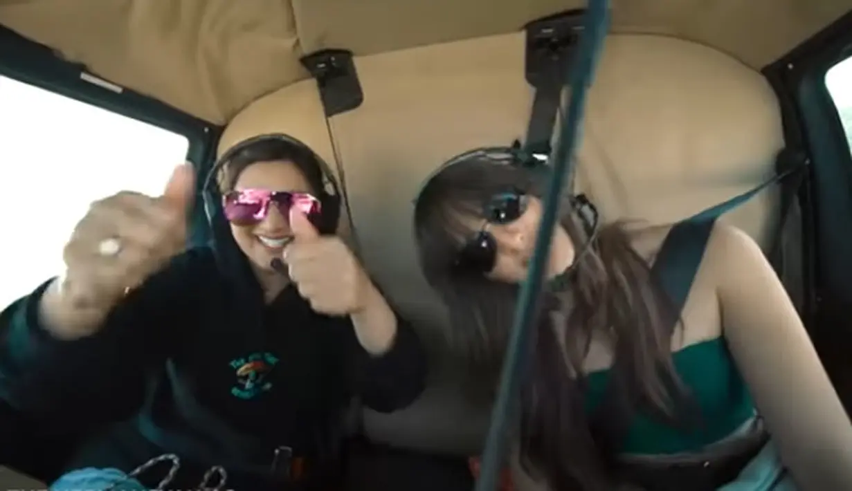 Ashanty dan Nia Ramadhani (Youtube/The Hermansyah A6)