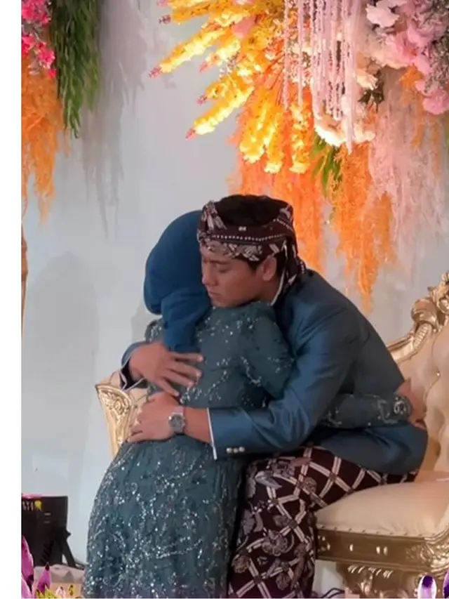 8 Momen Tujuh Bulan Kehamilan dan Gender Reveal Lesti Kejora, Berlangsung Meriah