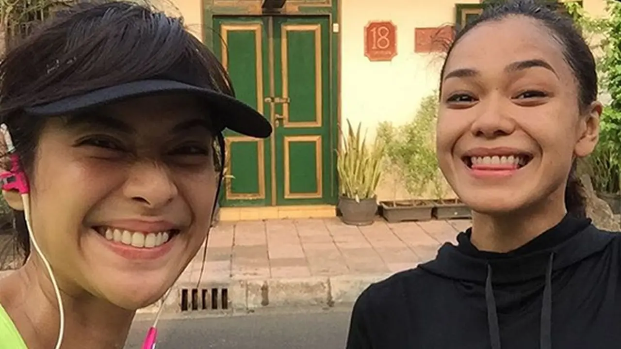 Dian Sastro dan Adinia Wirasti (Instagram)
