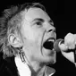 Vokalis grup band punk Sex Pistols, John Lydon (musictimes.com)