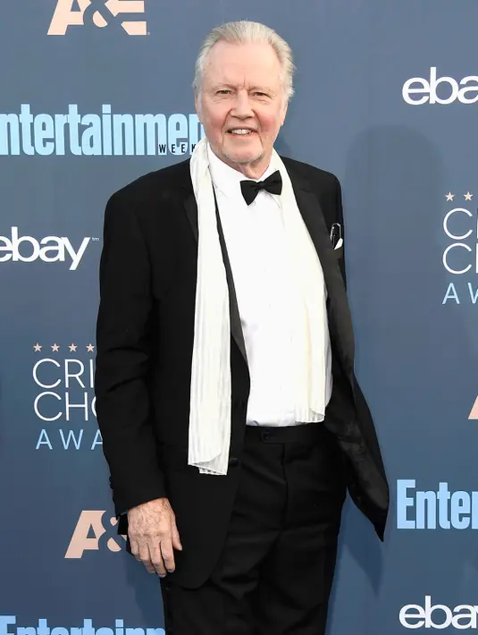 Tidak hanya itu, Jon Voight pun memiliki rencana istimewa lainnya. Ia akan mengajak cucu-cucunya menonton sebuah pertunjukkan yang sudah menjadi tradisi mereka setiap tahun. (AFP/Bintang.com)