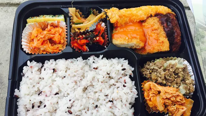 Ilustrasi Bekal Makan