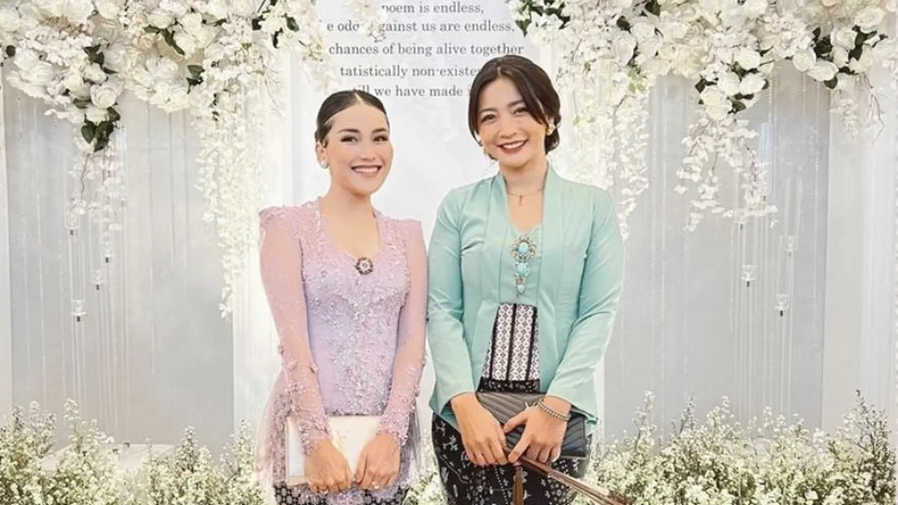 Tampilan Para Artis di Pernikahan Kiki Saputri