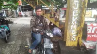 Muhadi maju jadi caleg dari PBB untuk dapil 5 Serang, Banten. (Liputan6.com/Yandhi Deslatama)