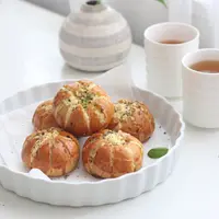 ilustrasi cara mudah membuat roti ala Korea yang viral dan bisa dijual/Rosdaniar/shutterstock