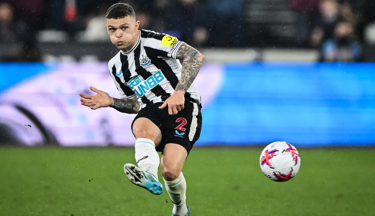 <p>Kemenangan ini mengantar Newcastle berada di posisi ketiga klasemen dengan mengemas 53 poin. Sedangkan West Ham United berada diurutan kelima belas dengan 27 poin, (AFP/Justin Tallis)</p>