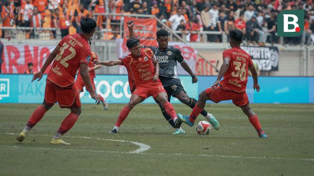 Persija Vs Semen Padang