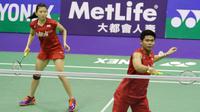 Praveen Jordan/Debby Susanto menang atas pasangan Korea, Kim Jae-hwan/Lee So-hee, 21-15 dan 21-12, pada babak pertam Hong Terbuka Super Series 2016 di Hong Kong Coliseum, Selasa (22/11/2016).
