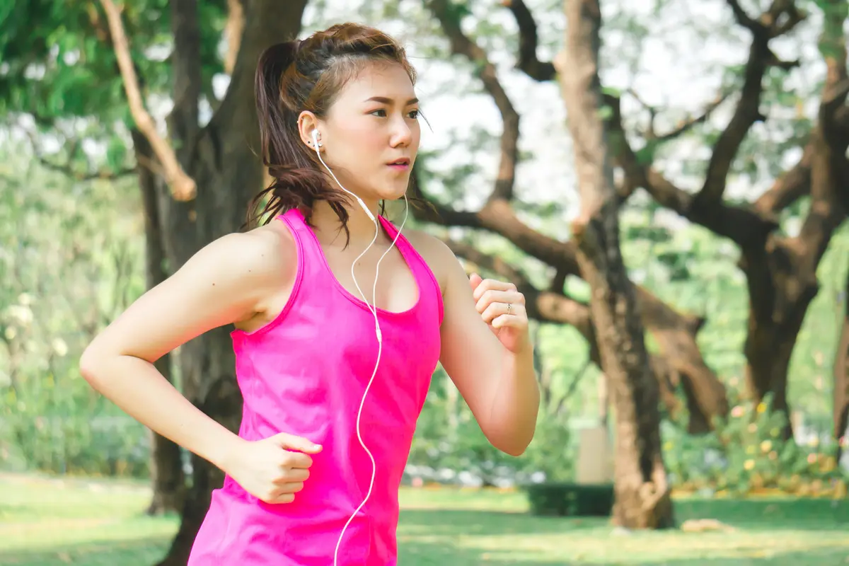 perempuan jogging