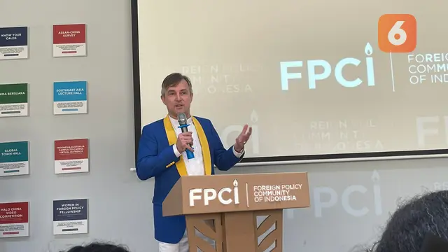 Dubes Ukraina untuk Indonesia, Dr. Vasyl Hamianin