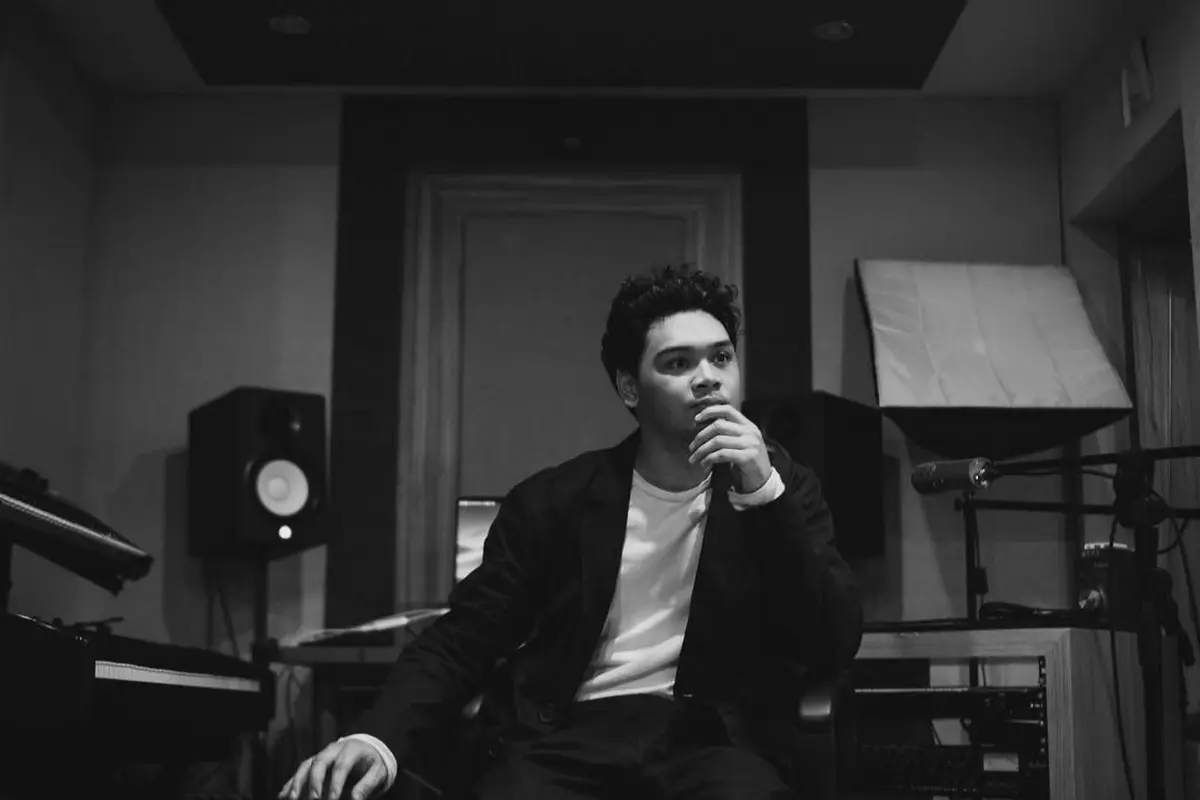 Mikha Angelo