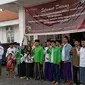 Pengurus DPC PPP Bangkalan foto bersama usai mendaftarkan caleg ke KPU Bangkalan.