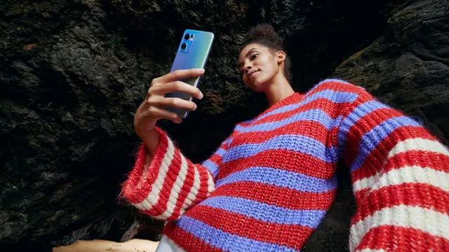 Fitur Retouching Oppo Reno7 5G.