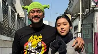 Tora Sudiro Bercanda Minta Dibuatkan Lagu, Kini Jenaka Punya Single Memendam Suka