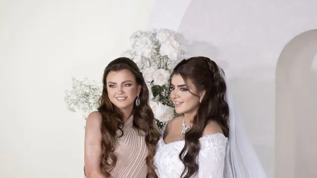 Penampilan Putri Penguasa Dubai Kenakan Gaun Pernikahan, credit: @hhshmahra