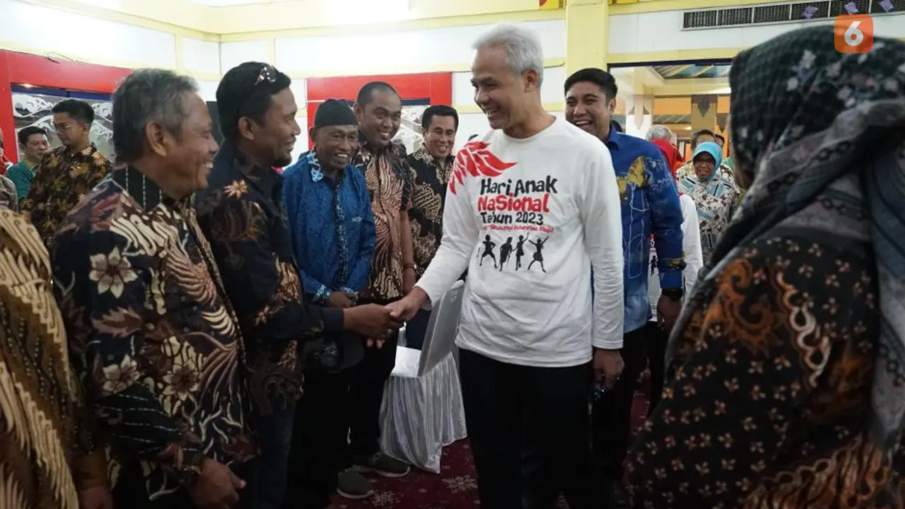 Bupati Maros dan puluhan kades belajar soal desa inklusi kepada Ganjar (Liputan6.com/Istimewa)
