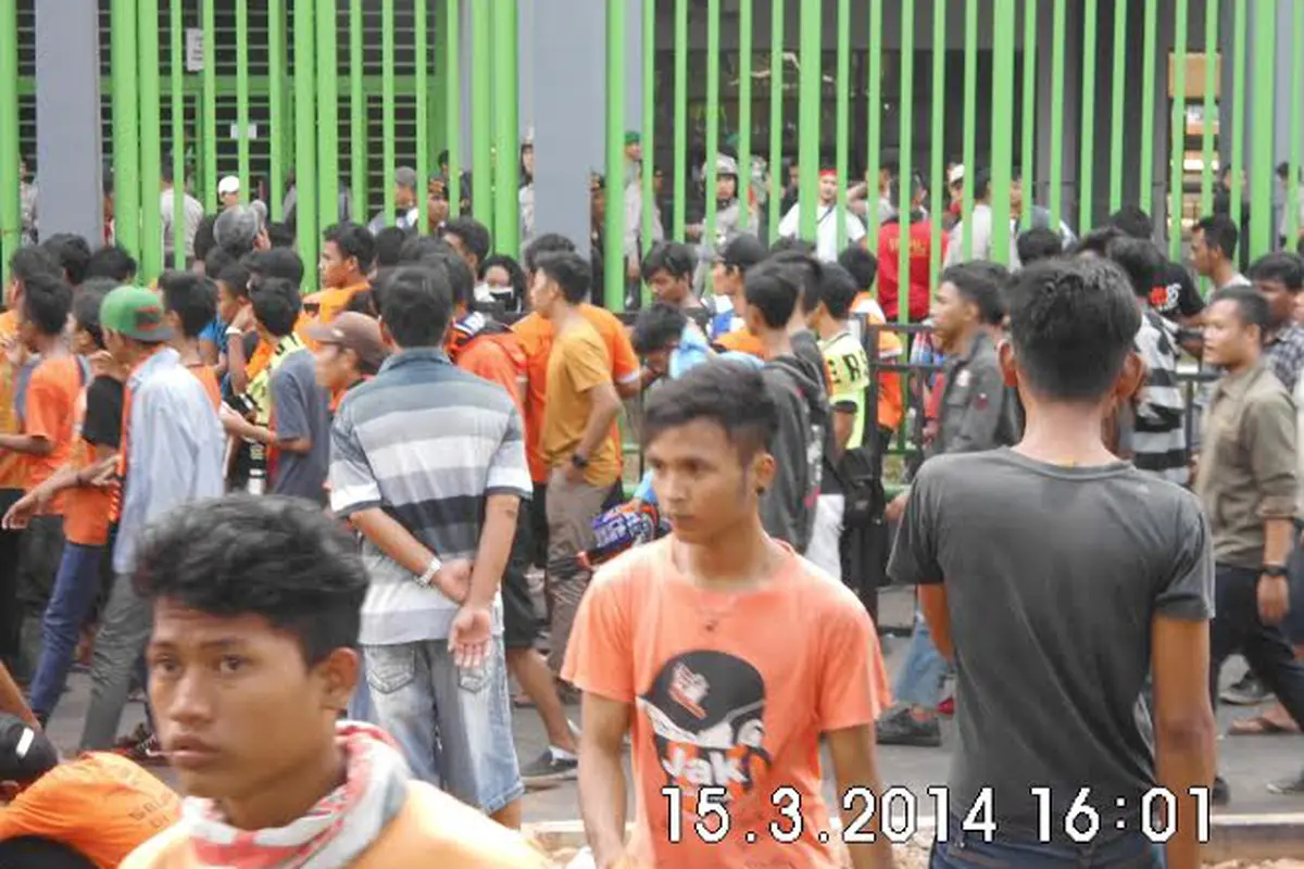 Jakmania Ricuh