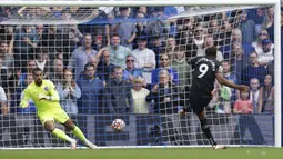 Dominic Calvert-Lewin tercatat telah mencetak tiga gol untuk Everton hingga pekan ketiga Liga Inggris musim 2021/2022. Gol masing-masing dicetak ke gawang, Aston Villa, West Ham, dan Southampton. (Foto: AP/PA/Gareth Fuller)